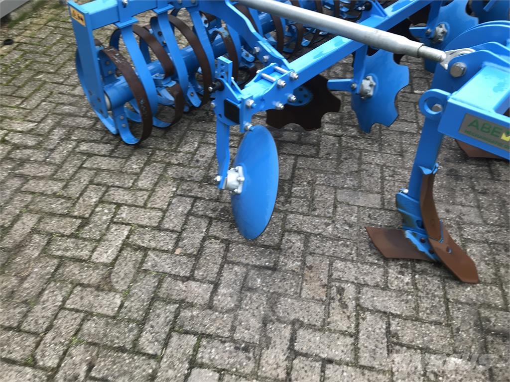 Lemken Karat 9/400 met flexringwals Cultivatoare