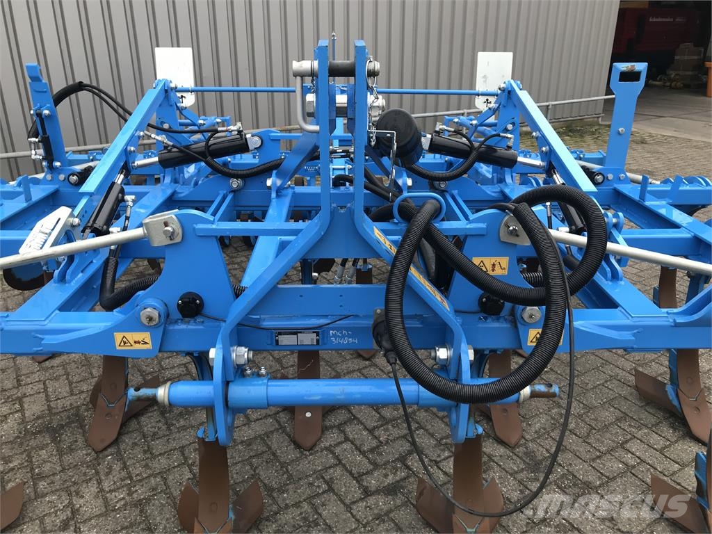 Lemken Karat 9/400 met flexringwals Cultivatoare