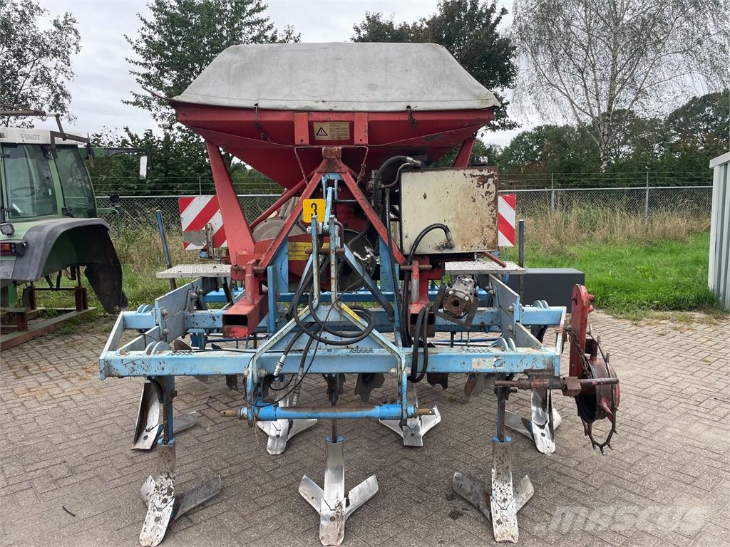 Lemken Kristall 9 met zaaibak Grubber