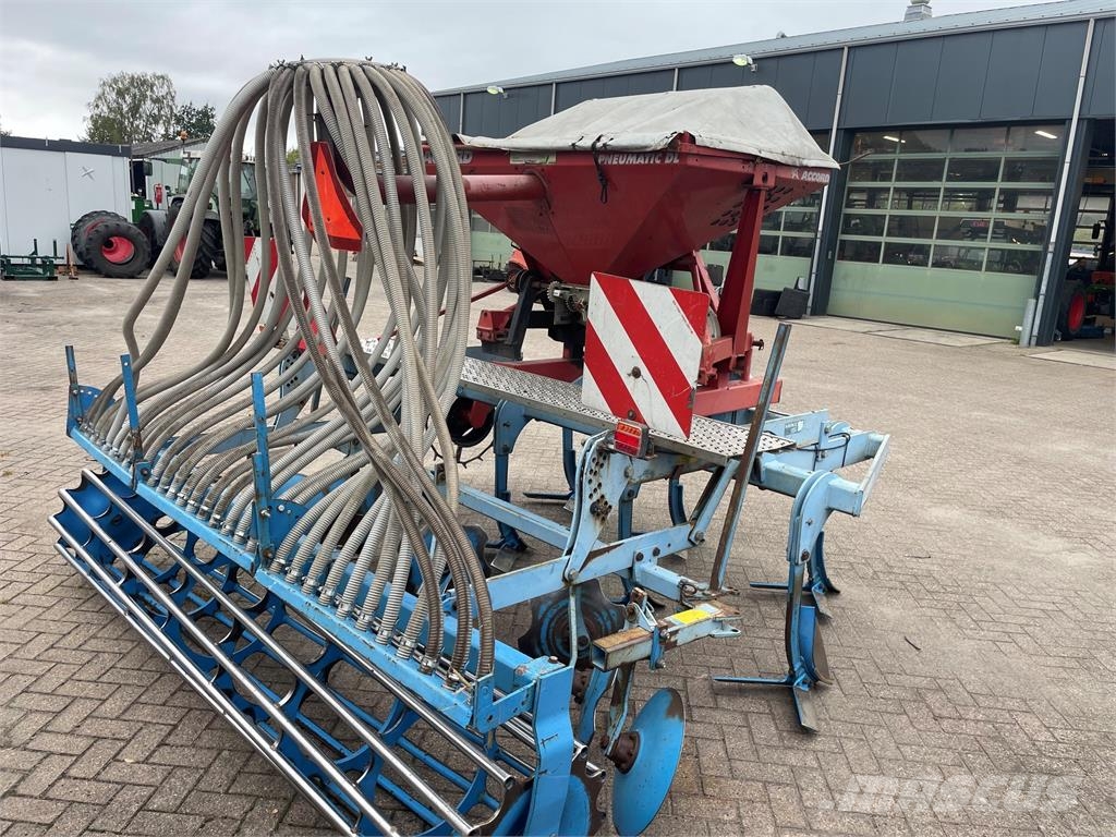 Lemken Kristall 9 met zaaibak Grubber