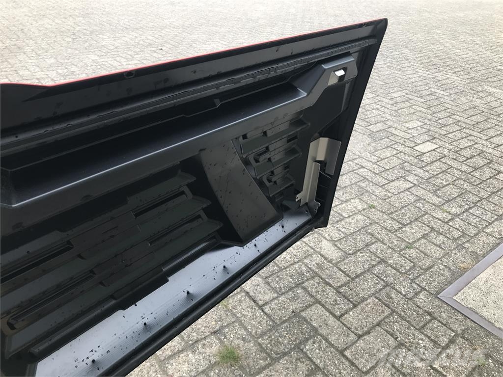 Lemken Saphir 9 / 10 tankdeksel met schade Sejalnice