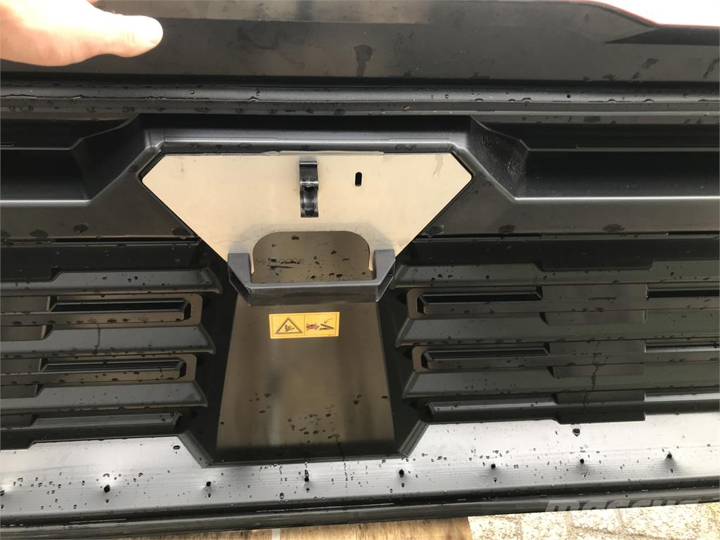 Lemken Saphir 9 / 10 tankdeksel met schade Sejalnice