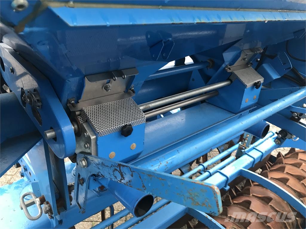 Lemken Solitair 8/300 + Zirkon 10/300 Såmaskiner