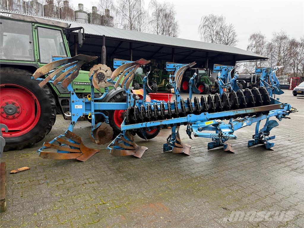 Lemken Variopal 8 V 5 met fixpack Arados convencionales