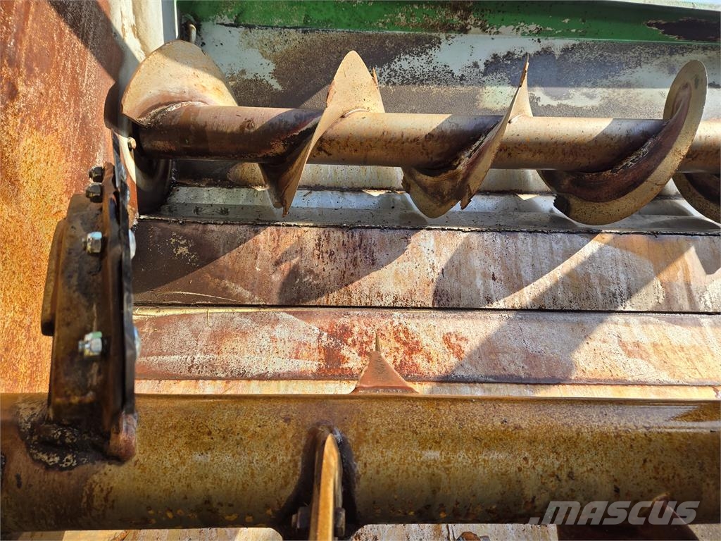 Marmix 9m3 freeswagen ملقمات خلاط