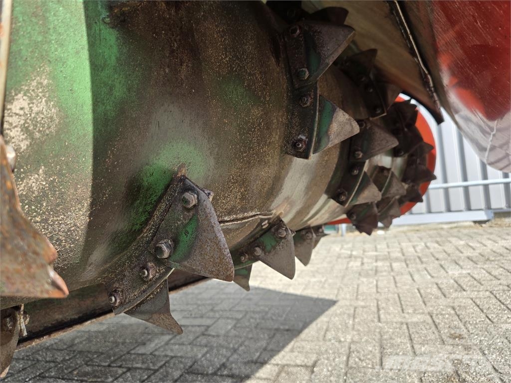 Marmix 9m3 freeswagen ملقمات خلاط