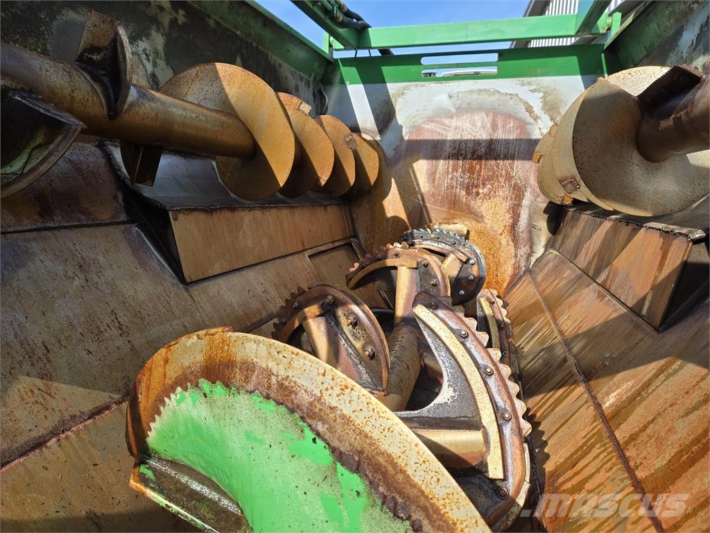 Marmix 9m3 freeswagen ملقمات خلاط