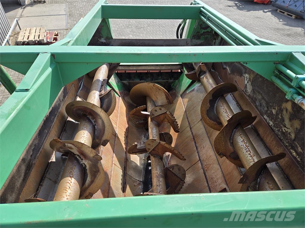 Marmix 9m3 freeswagen ملقمات خلاط
