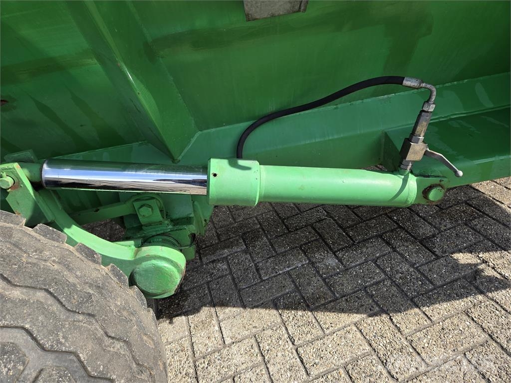 Marmix 9m3 freeswagen ملقمات خلاط