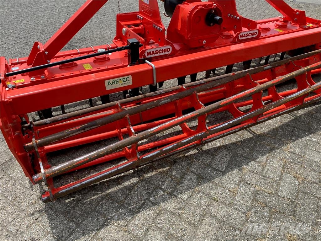 Maschio dm 3.0 m met openrol Power harrows and rototillers