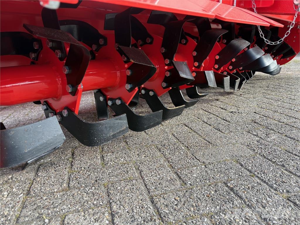 Maschio-Ga SC280 kooirol 550 Grapa si pluguri rotative