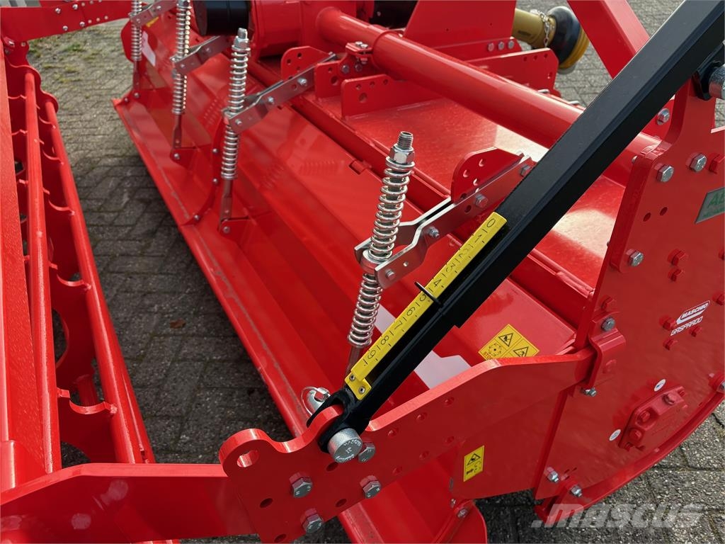 Maschio-Ga SC280 kooirol 550 Grapa si pluguri rotative