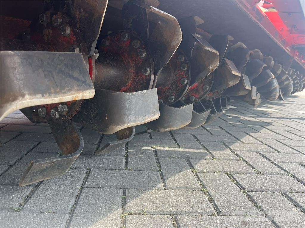 Maschio Pantera 620 frees met packerrol Jyrsimet