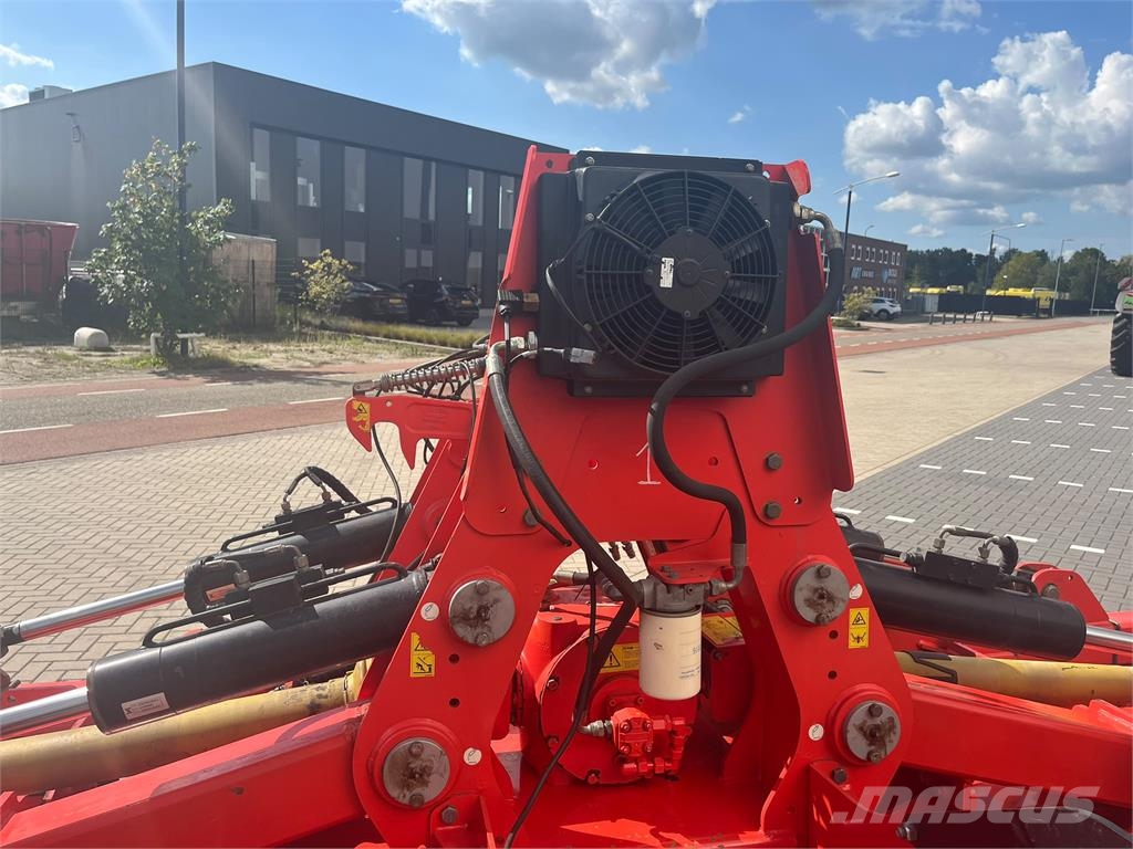 Maschio Pantera 620 frees met packerrol Jyrsimet