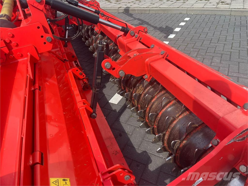 Maschio Pantera 620 frees met packerrol Jyrsimet
