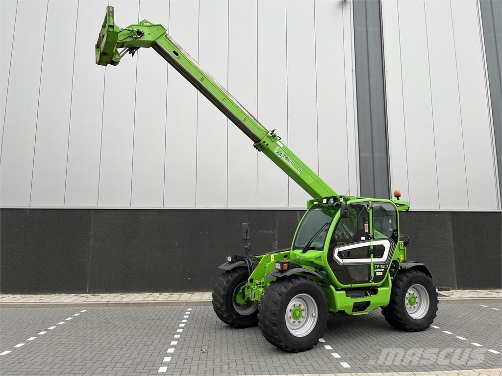 Merlo 42.7 Teleskoplader für Landwirtschaft