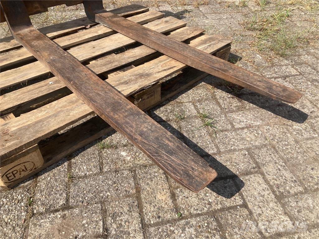 Palletvork Комплектующие для погрузочных и сельхозмашин