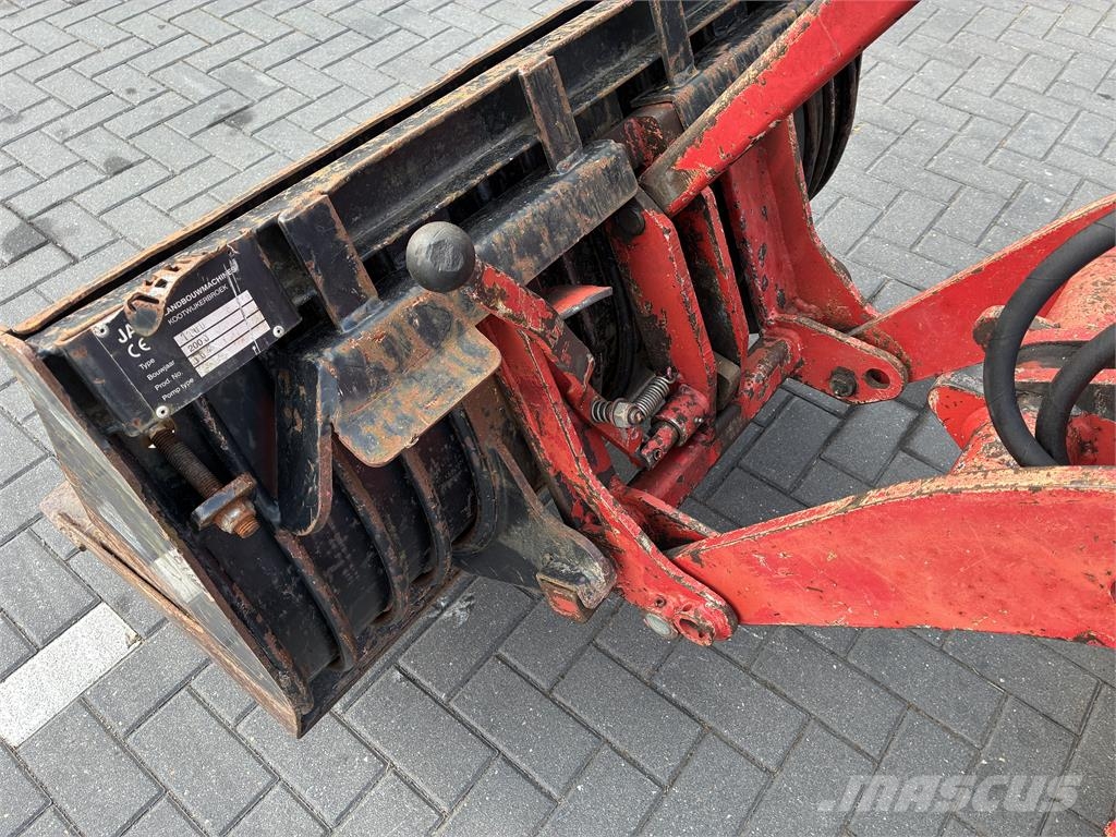 Schäffer 222 kniklader Cargadoras y excavadoras frontales