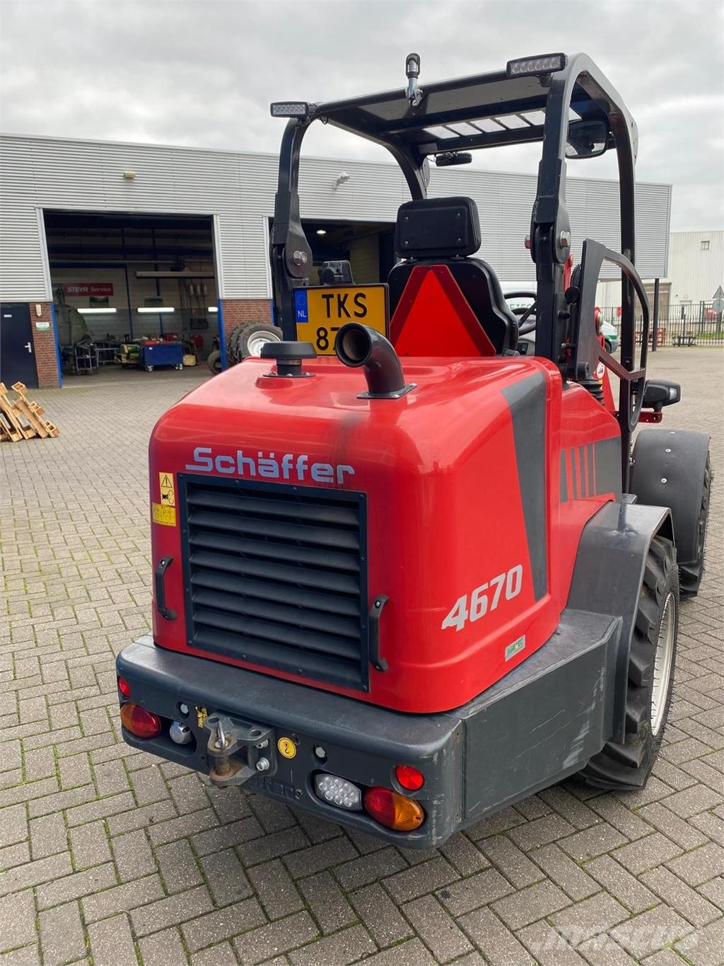 Schäffer shovel type 4670 Комплектующие для погрузочных и сельхозмашин