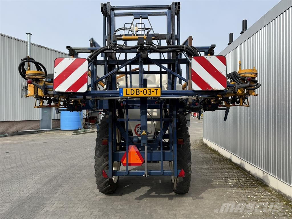 Sieger veldspuit getrokken 30 meter رشاشات ذاتية الحركة