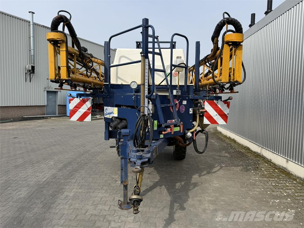 Sieger veldspuit getrokken 30 meter رشاشات ذاتية الحركة