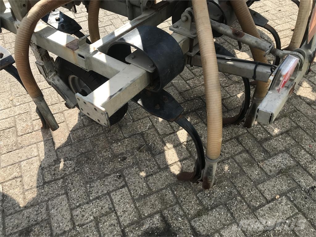 Slootsmid Bouwlandinjecteur 其他農業機械