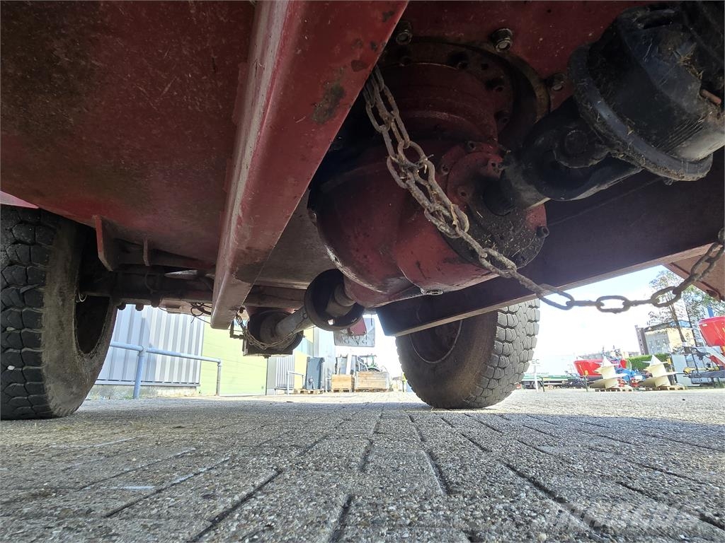 Strautmann Verti-mix 1500K double voermengwagen 混合餵料機