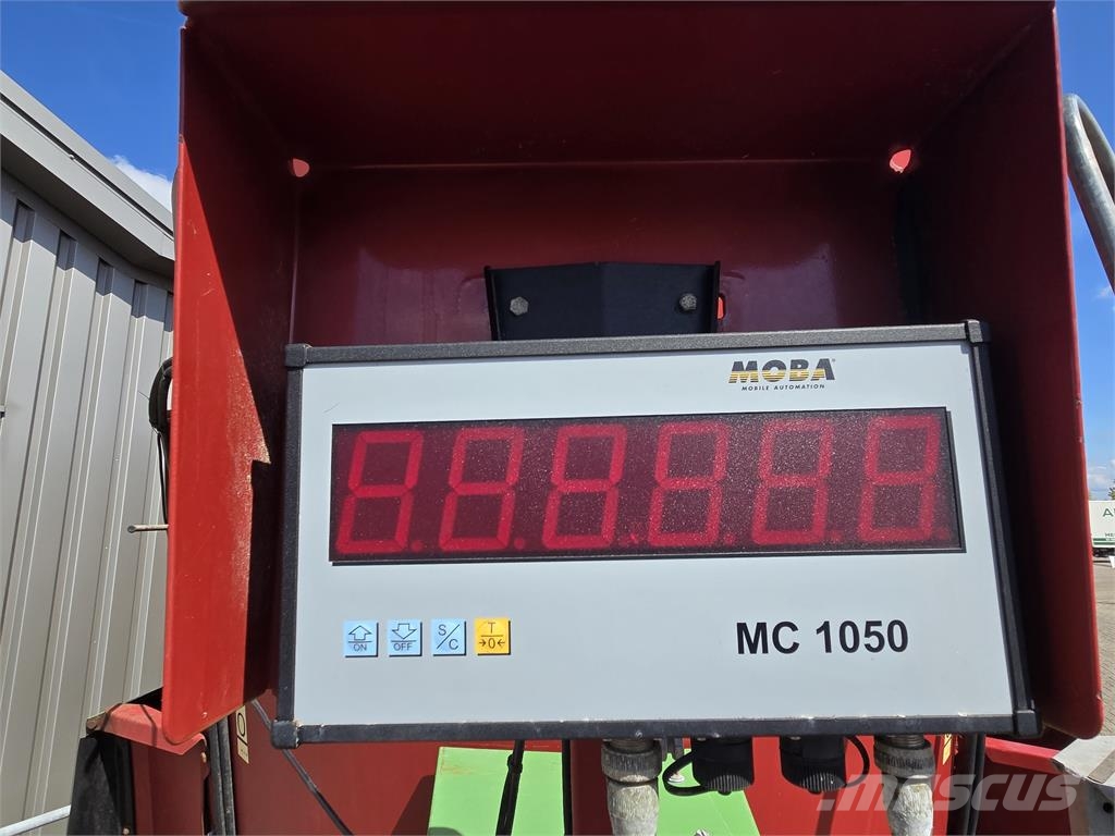 Strautmann Verti-mix 1500K double voermengwagen 混合餵料機