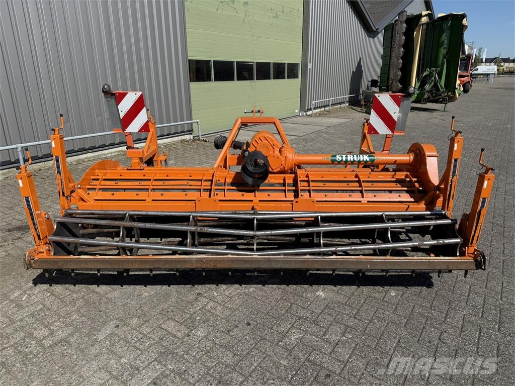 Struik 4RF 310 F Frontfrees Såbäddsharvar och rototillers
