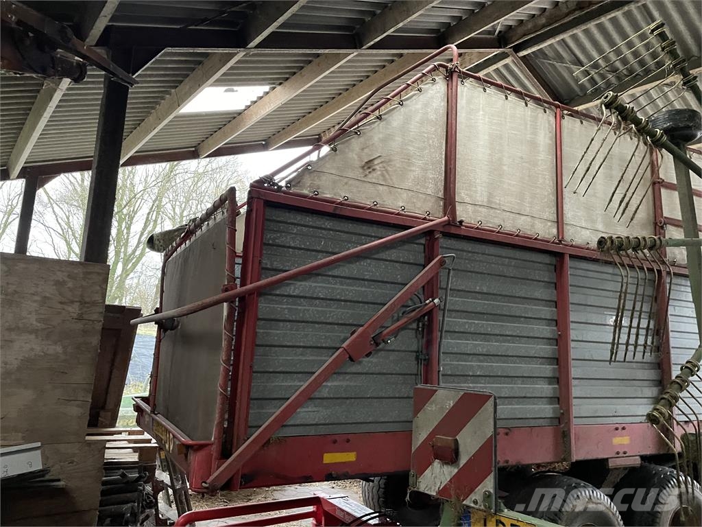 Taarup 1030 Ladewagen