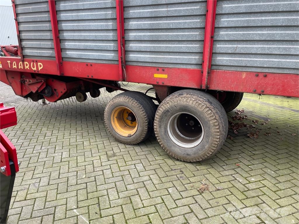 Taarup 1030 Ladewagen