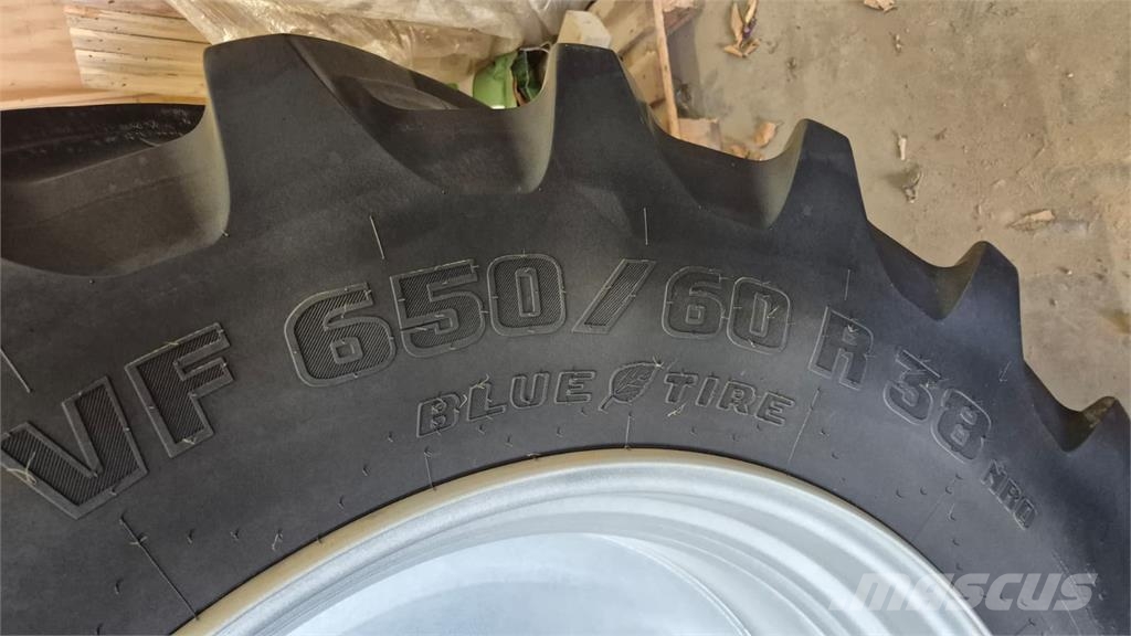 Trelleborg 750/70R44 + 650/60R38 الإطارات والعجلات والحافات