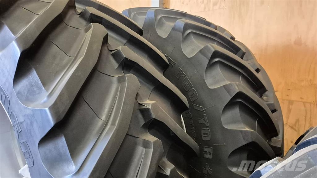 Trelleborg 750/70R44 + 650/60R38 الإطارات والعجلات والحافات