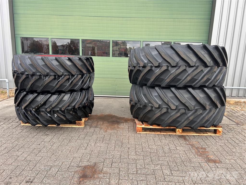 Trelleborg VF 710/60R42 + 600/60R30 Däck, hjul och fälgar