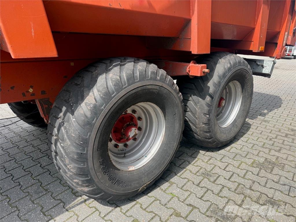 Vaia NL120 Remolques para transporte de animales