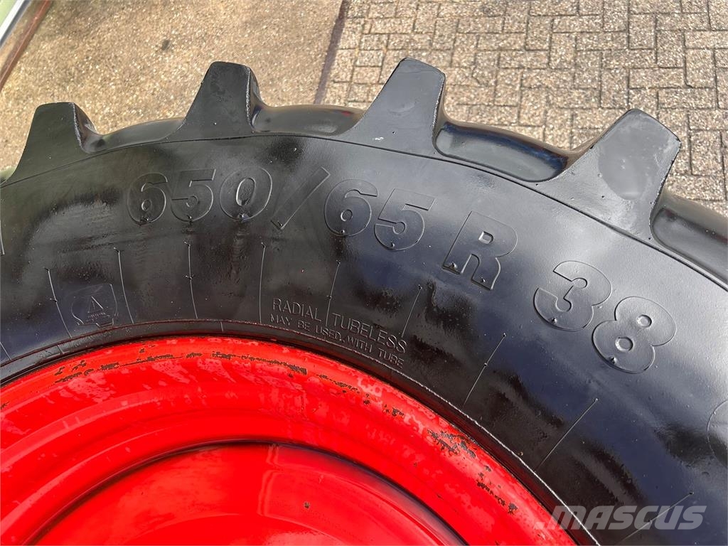 Vredestein 650/65R38 Колеса