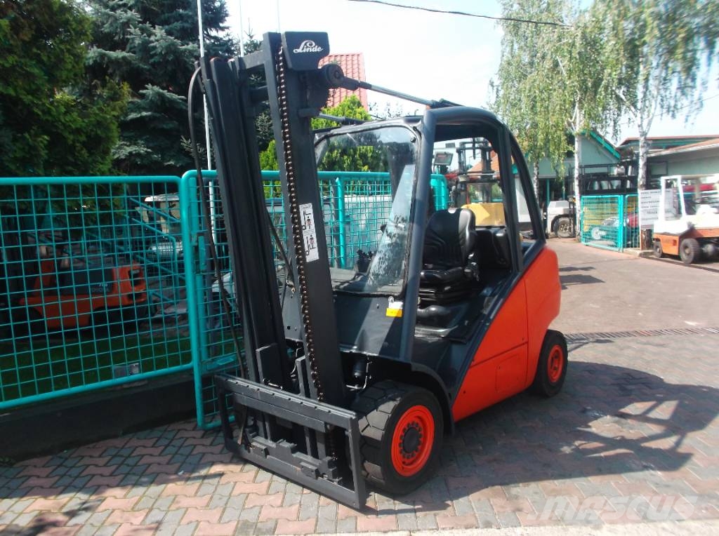 Linde H35D /393/ V-2890 OB Dizelski viličarji