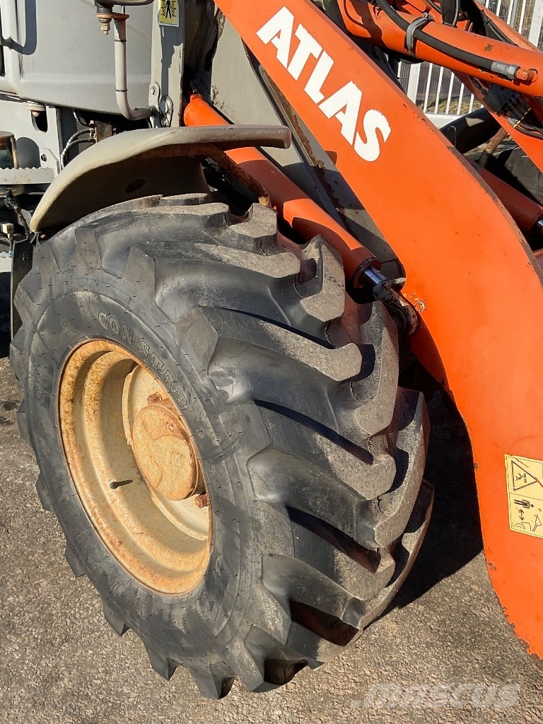 Atlas 65 لوادر بعجل