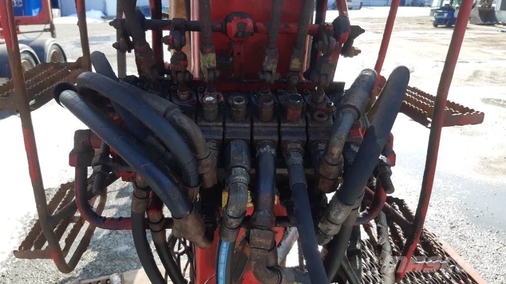 Loglift F105ST SPAREPARTS Yleiskuormaajat