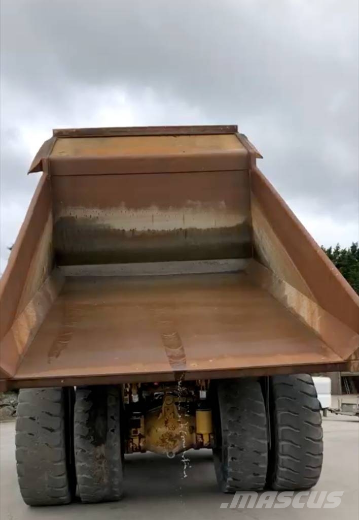 CAT 775 D Pevné dempry