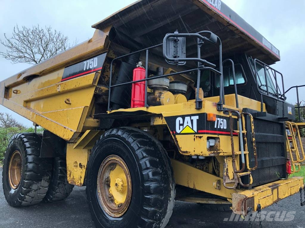 CAT 775 D Pevné dempry