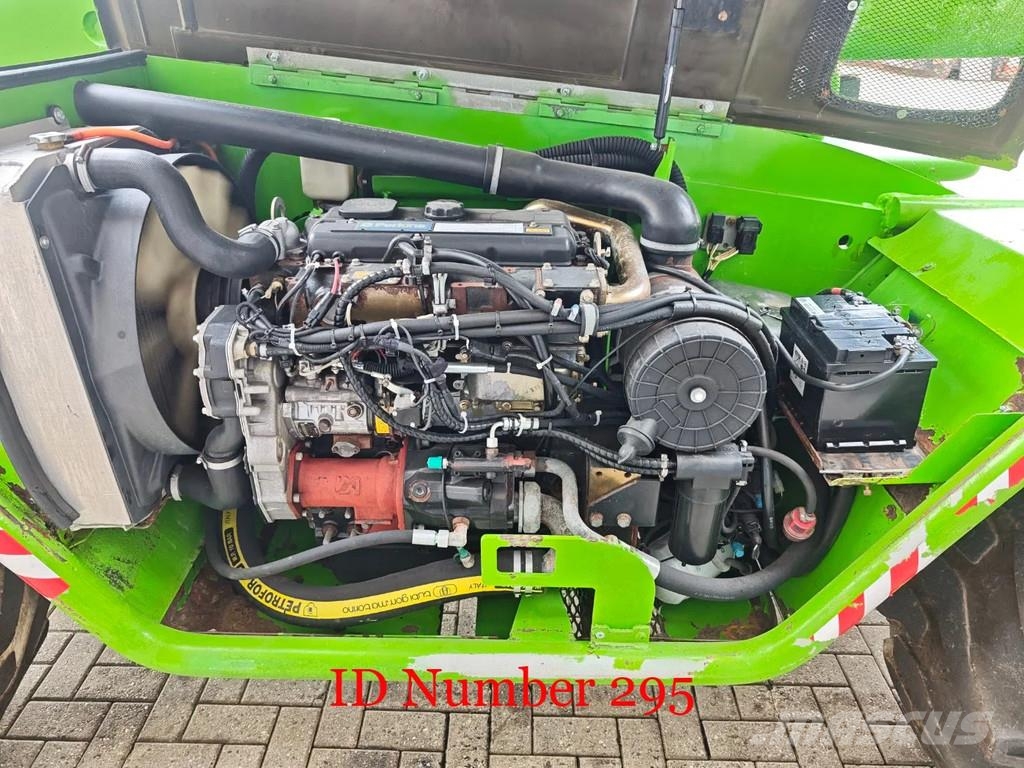 Merlo P72.10 Panoramic 텔러 핸들러