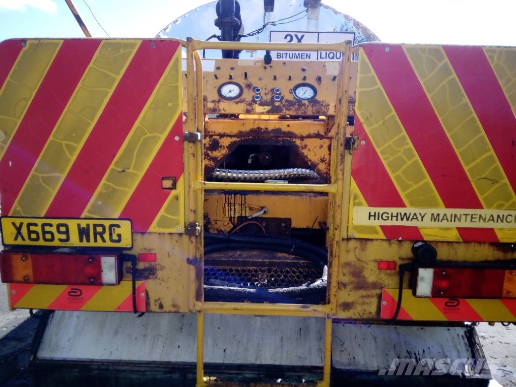 MAN Spray tanker Sonstige Baumaschinen