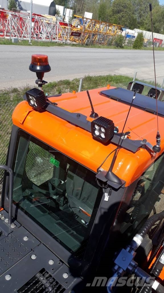 Doosan DX 420 LC -5 , Uthyres Excavadoras sobre orugas