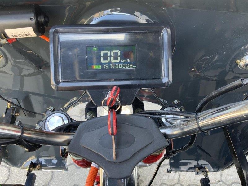 Sonstige Nero Thunder PRO mit Fahrerkabine Muut maatalouskoneet