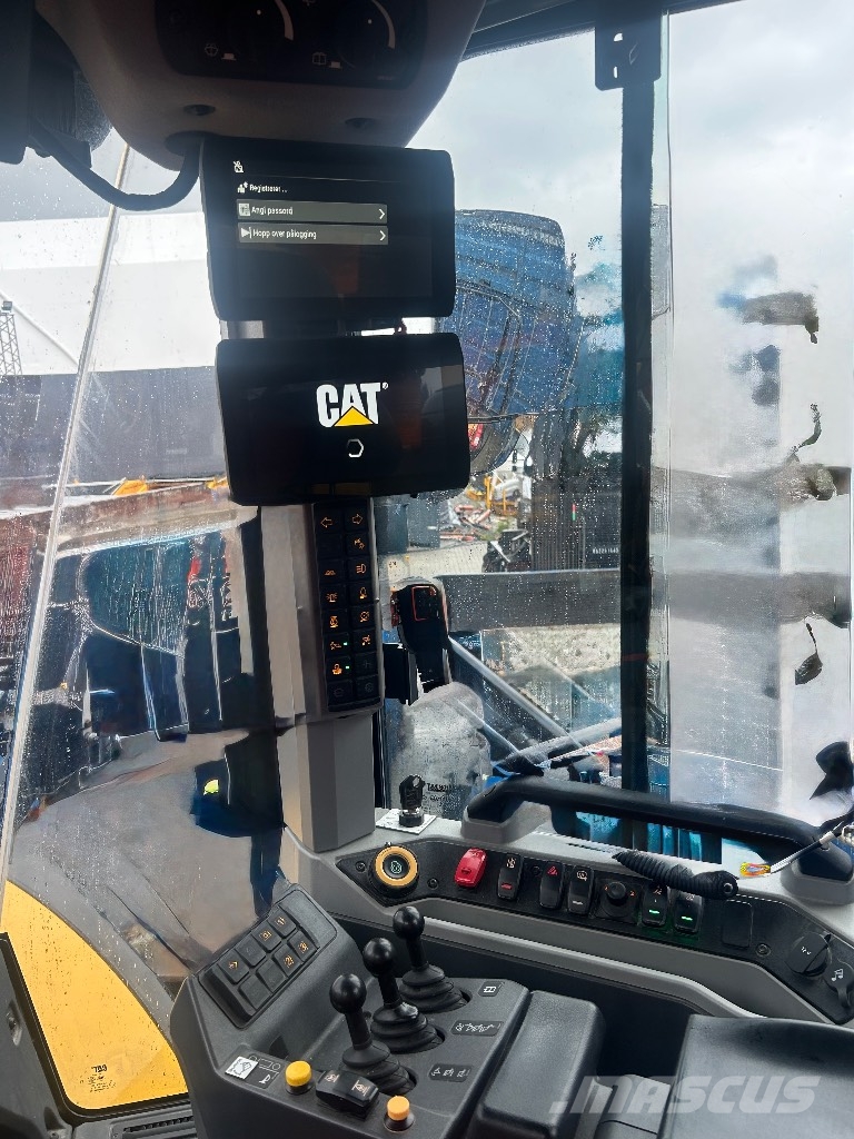 CAT 980 XE Pale gommate