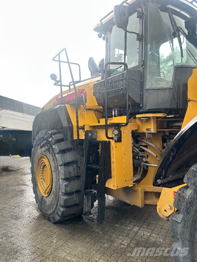 CAT 980 XE Pale gommate