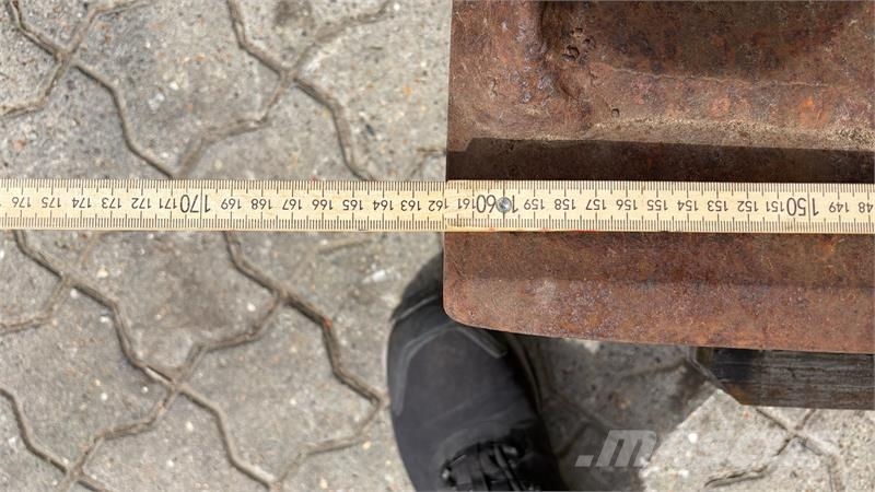 - - - 160 cm Kipbar planerskovl med S40-ophæng - G Lopaty