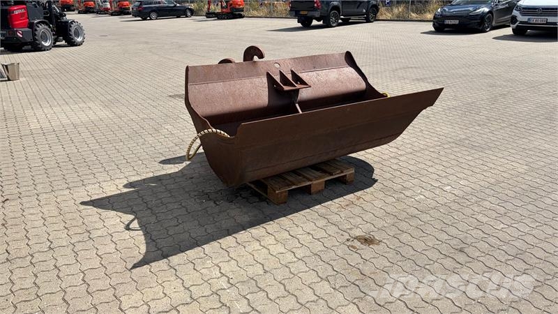 Beco 200 cm Kip-planer skovl Kraftig Beco V.70 Hydrauli Buckets