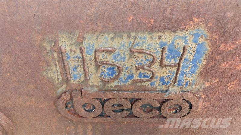 Beco Multiskovl 1320mm Beco Multiskovl med originalt CA دلاء